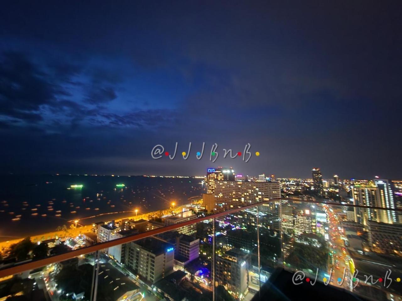 Edge Central Pattaya By Jjj Exterior foto